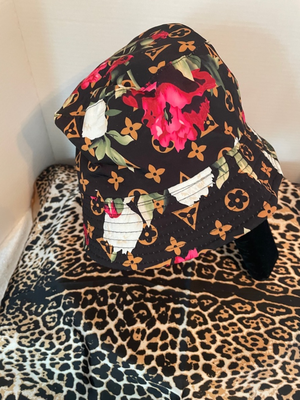 Black Floral Bucket Hat with Pink & White Blooms - Picture 5 of 7